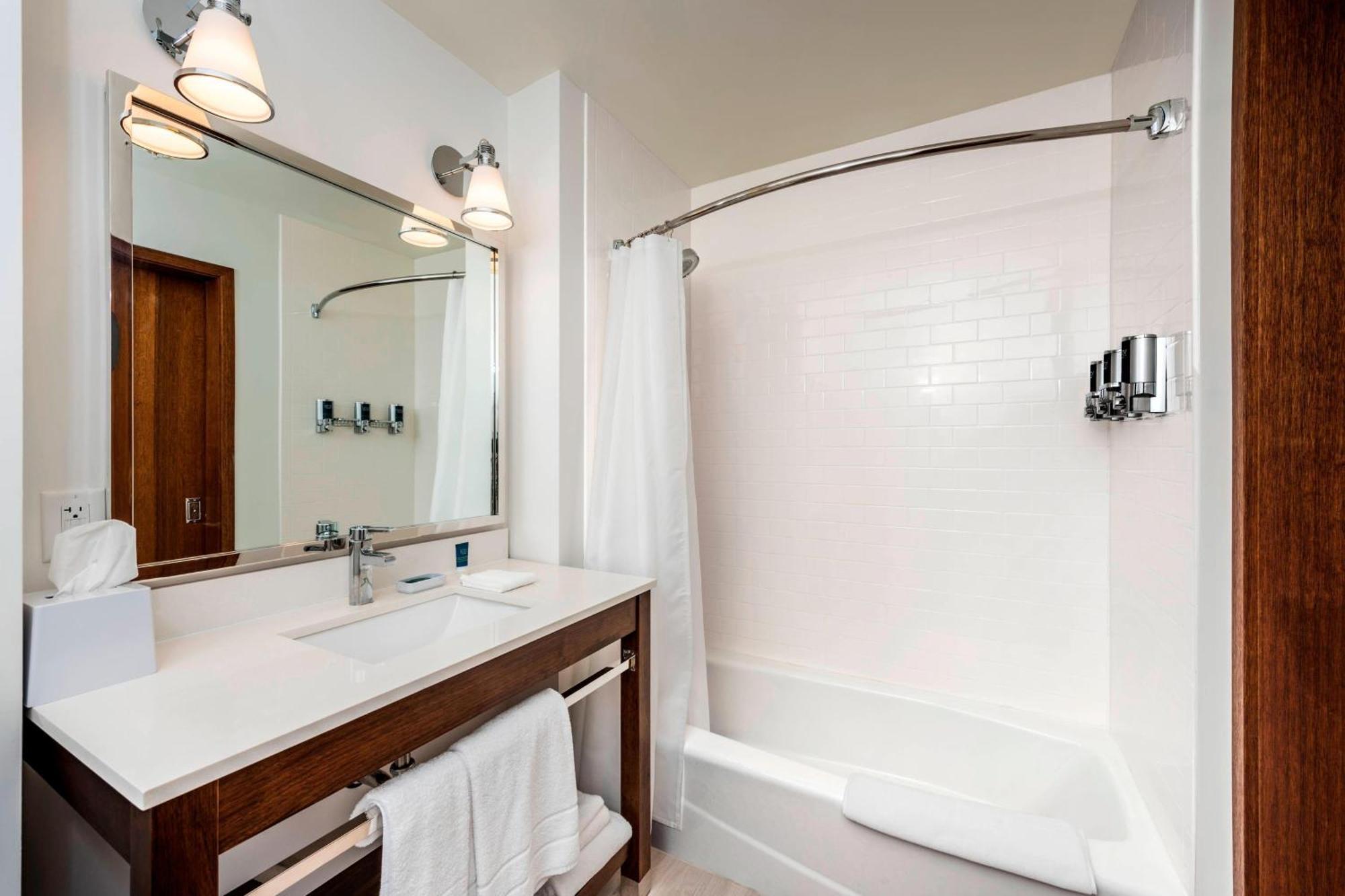Four Points By Sheraton Houston Energy Corridor Katy Luaran gambar