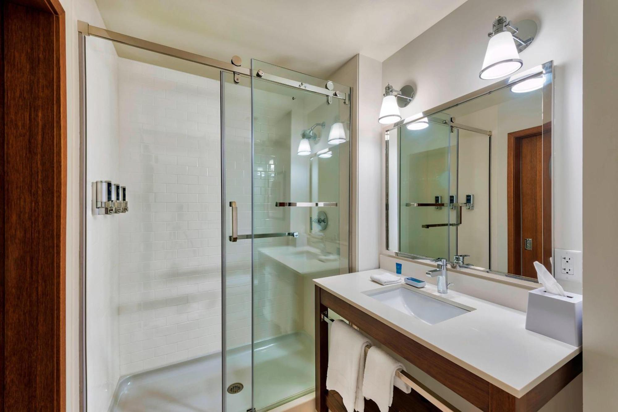 Four Points By Sheraton Houston Energy Corridor Katy Luaran gambar