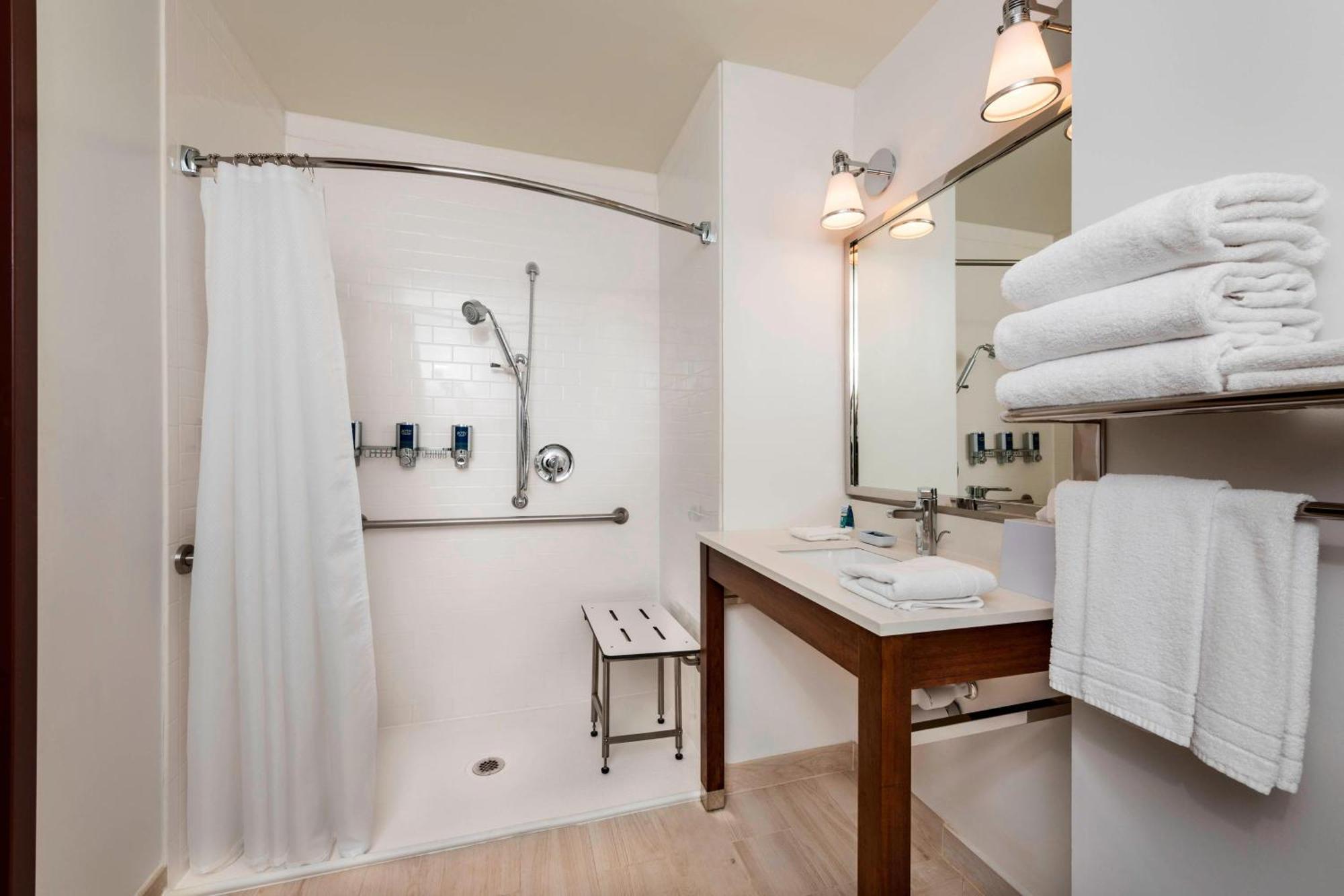 Four Points By Sheraton Houston Energy Corridor Katy Luaran gambar