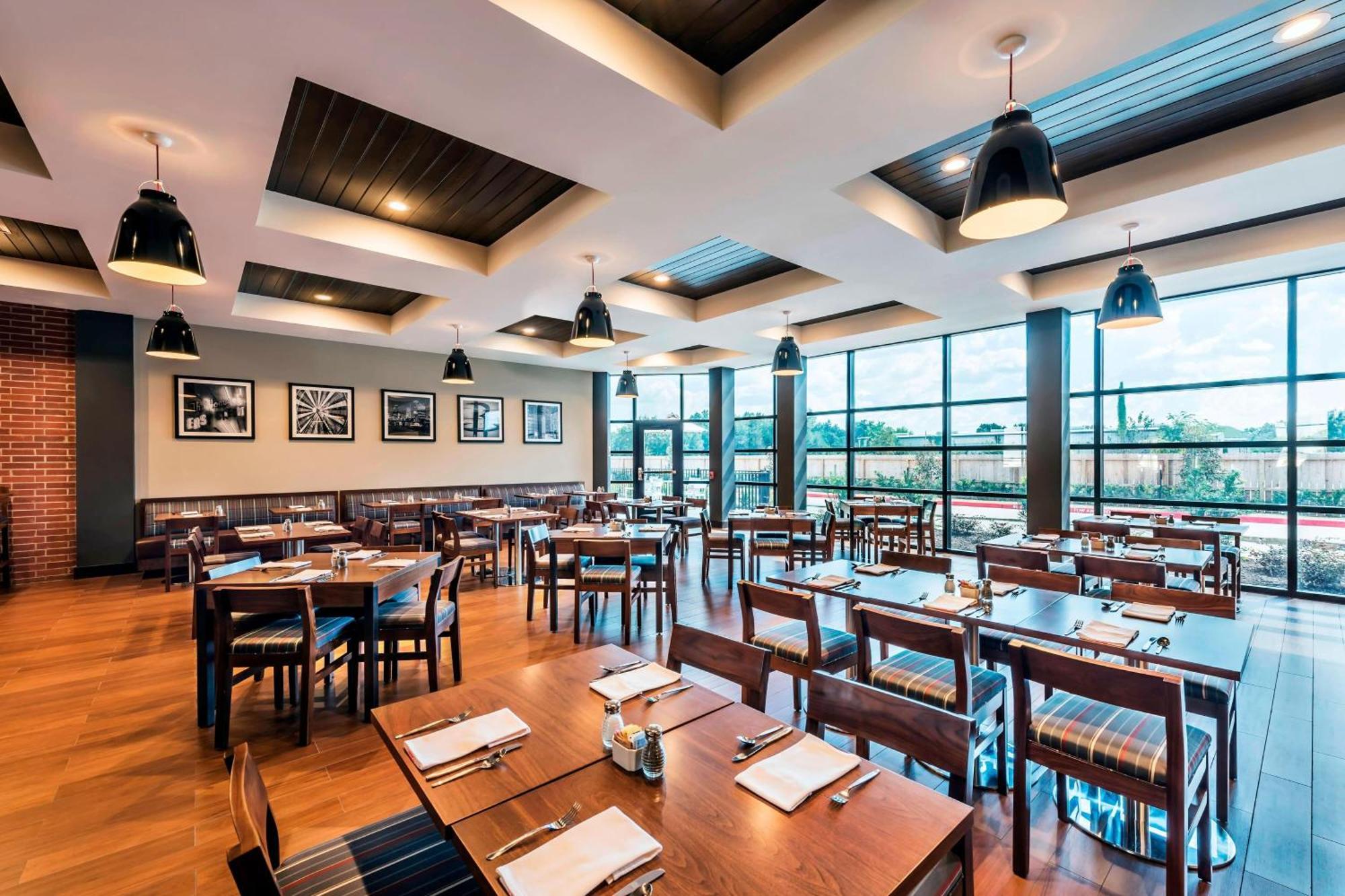 Four Points By Sheraton Houston Energy Corridor Katy Luaran gambar